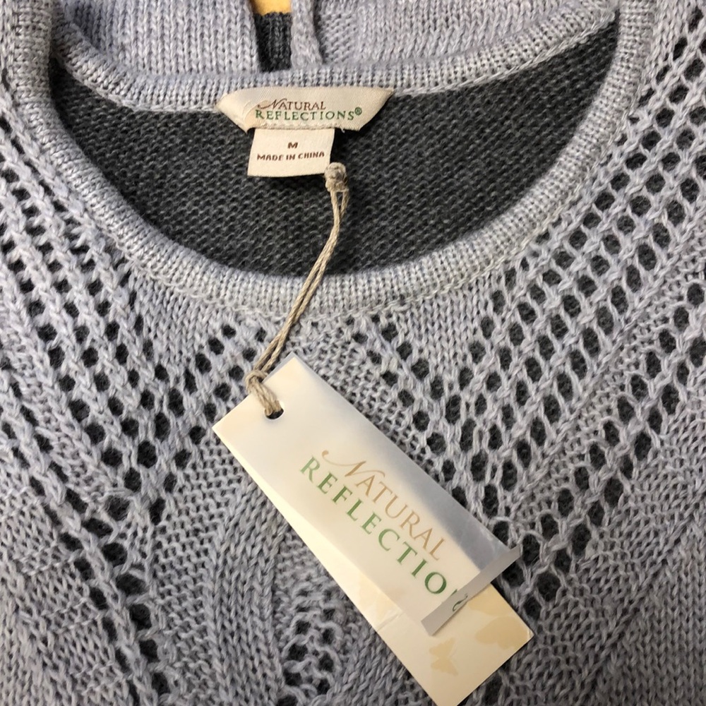 Natural Reflections Color Block Sweater - Picture 5 of 7